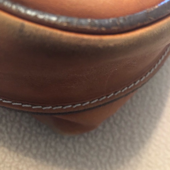 Ralph Lauren Women’s Leather Hobo Bag From The Made in Italy Collection - Picture 5 of 16